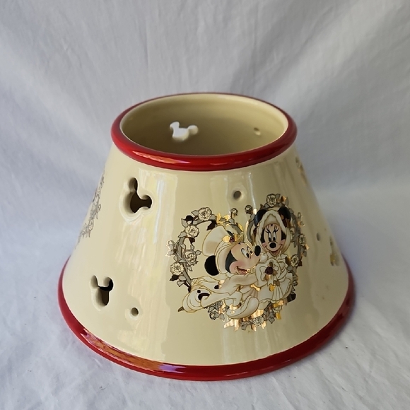 VINTAGE  CERAMIC  CANDLE JAR  SHADE  DISNEY WITH VICTORIAN  MICKEY AND  MINNIE - Picture 8 of 17